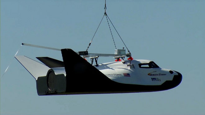 dream-chaser-captive-carry