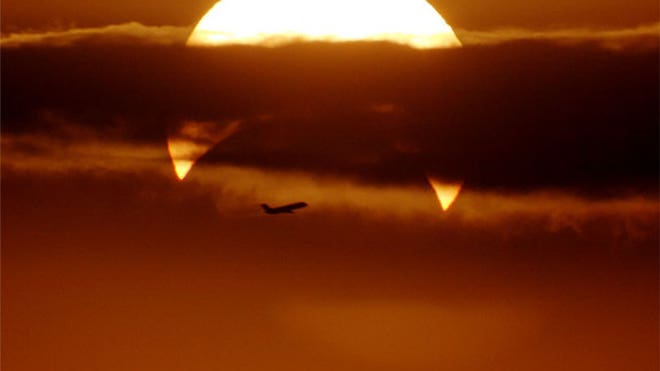 eclipse-plane-phillip-calais.jpg