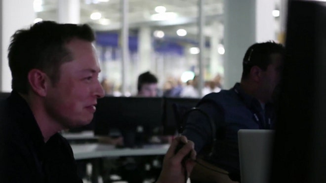 elon-musk-smiles-spacex-launch