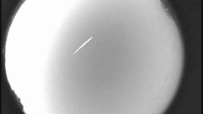 eta-aquarid-meteor-2012