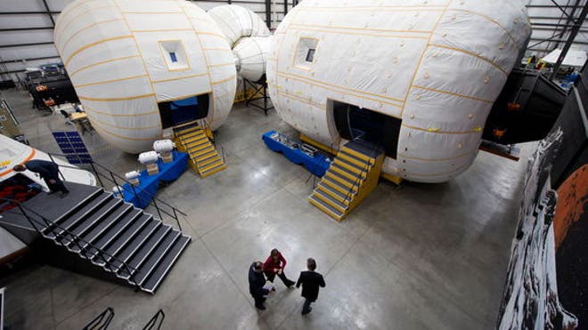 garver-nasa-tour-bigelow