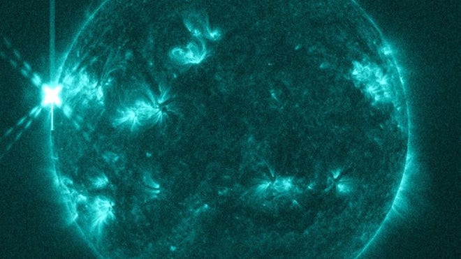 giant-solar-flare-may-13