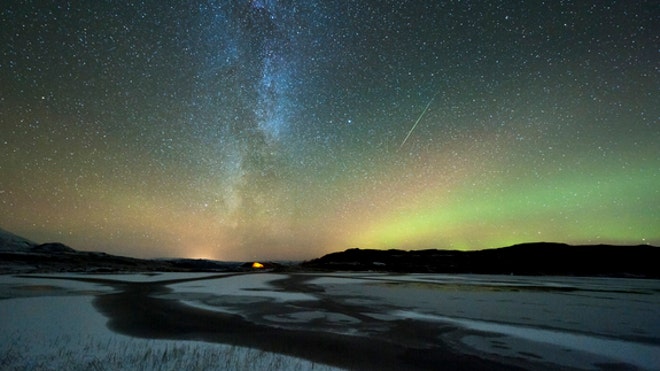 orionid-meteor-shower-2012-tommy-eliassen-aurora-med