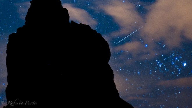 quadrantid-meteor-shower-2012-over-roques-Garcia