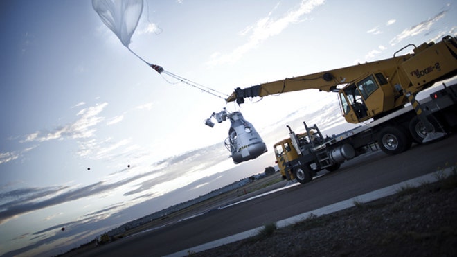 red-bull-stratos-manned-flight-2