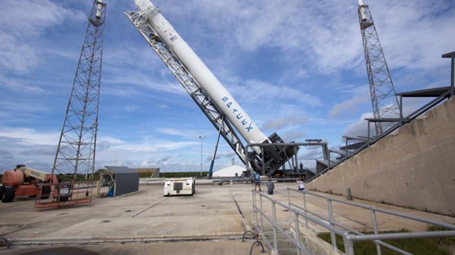 spacex-falcon9-rollout-6