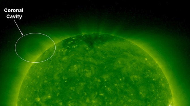 sun-coronal-cavity-stereo