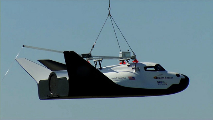 dream-chaser-captive-carry