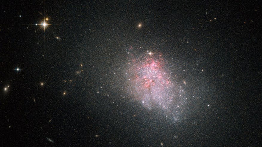 hubble-dwarf-galaxy-star-formation