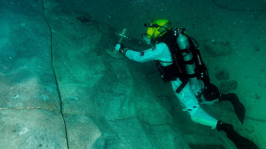 nasa-neemo-15-asteroid-mission-rock-wall