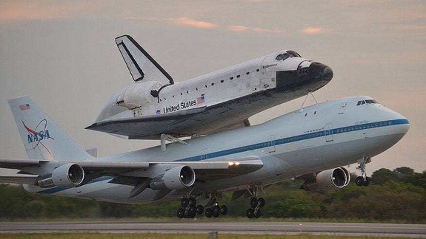 shuttle-endeavour-ferry-flight-takeoff-pearlman