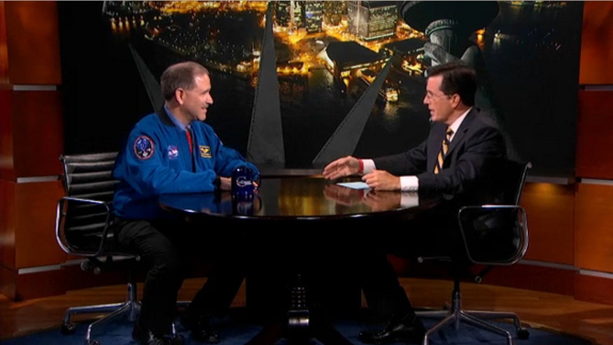 stephen-colbert-mars-landing