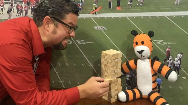 hobbes tiger