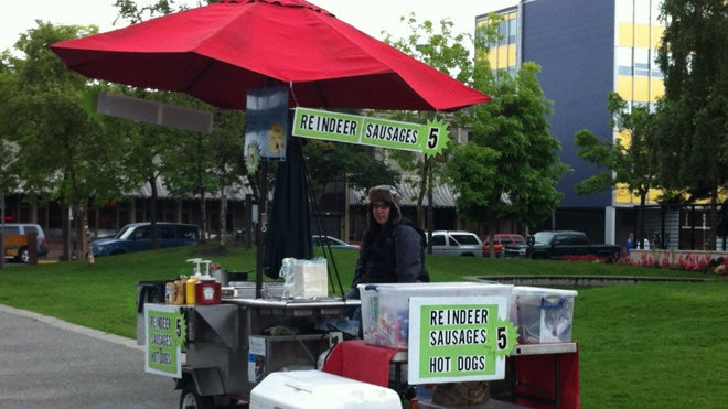 alaska_foodcart.jpg