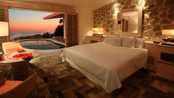 Thoughts of visiting Mexico conjure up its beautiful beaches, lively cities, archaeological finds, and natural wonders.