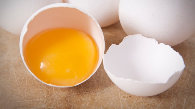 Cracked-Eggs-with-Yolk-in-Shell-iStock.jpg