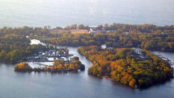 toronto_torontoislands.jpg