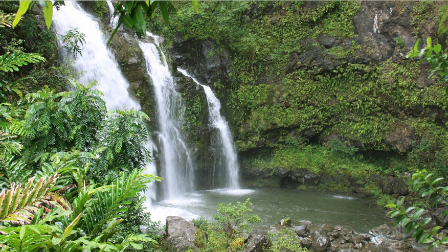 iStock_mauiwaterfall.jpg