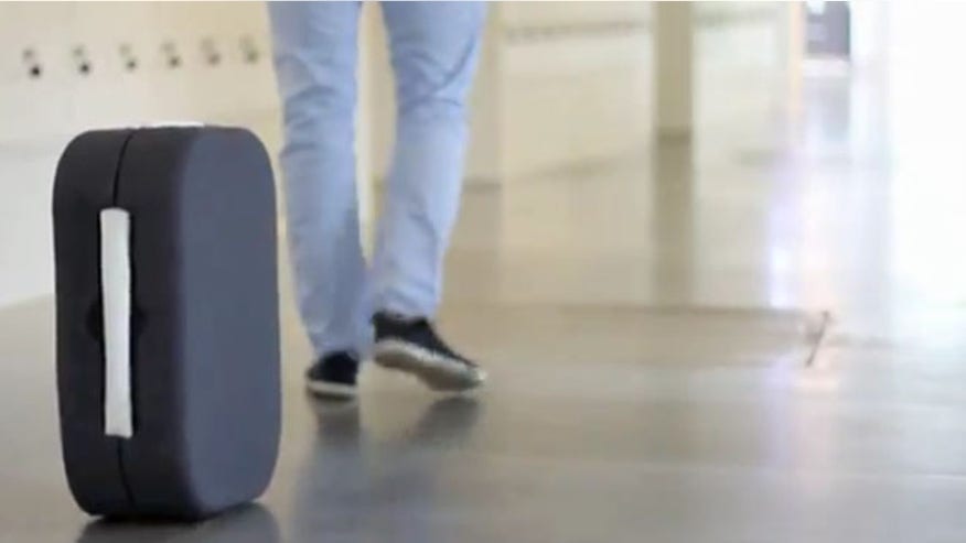 robot_suitcase.jpg