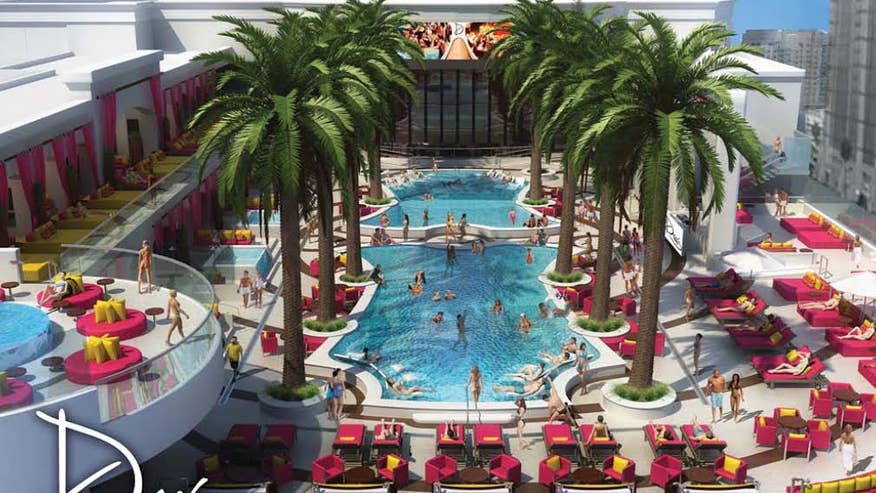 The top 11 adult-only pools in Las Vegas | Fox News