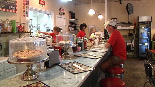 Old-fashioned diners a part of culinary future  Fox News