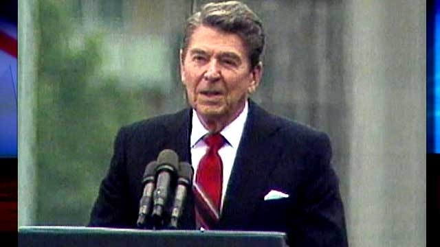 012811_fn_reaganberlin_FNC_012811_15-29.jpg