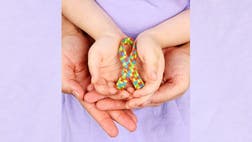 >Fetal alcohol spectrum disorder (FASD) and autism spectrum disorder (ASD), both conditions that are neurodevelopmental in origin, may share some similar molecular vulnerabilities, according to a new rodent study published in Alcoholism: Clinical & Experimental Research.