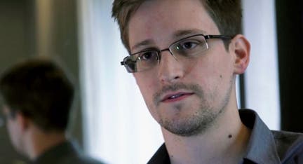 NSA leaker Snowden skips Cuba flight, Ecuador weighs asylum request