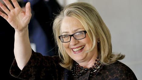 Hillary Clinton formally resigned Friday as U.S. America's secretary of state, capping a four-year tenure that saw her shatter records for the number of countries visited. John Kerry was sworn in to replace her.