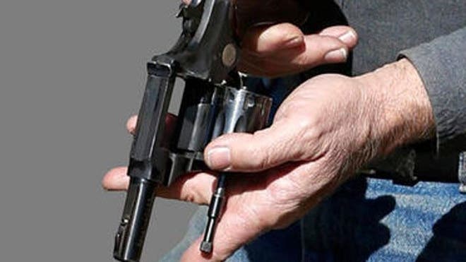011413_dcl_gun_640.jpg