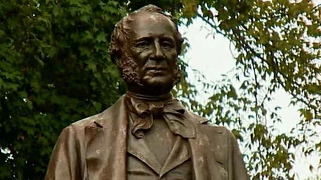 032912_hn_vanderbilt_640.jpg