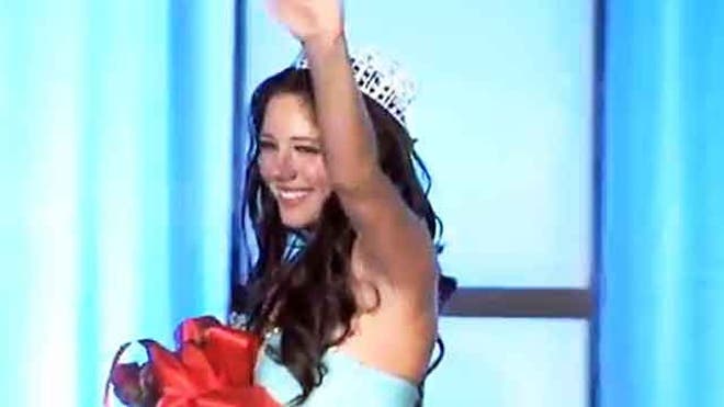 ent_beautyqueen_022713.jpg