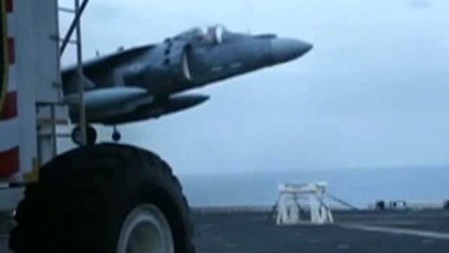 062714_navy_landing2_640.jpg