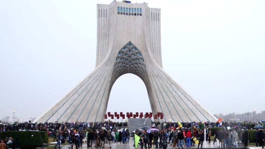 Lawmakers rip Iran nuclear deal over report Tehran can use own inspectors - White House hiding secret Iran deal letters, senators say