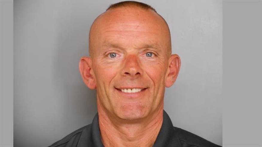Authorities investigating possibility of suicide in death of Ill. police officer - VIDEO: Fallen Fox Lake police officer's death raises new questions