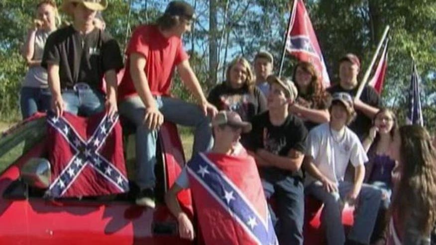 Students at Virginia HS suspended for wearing Confederate flag on clothing - VIDEO: Students punished for Confederate flag shirts