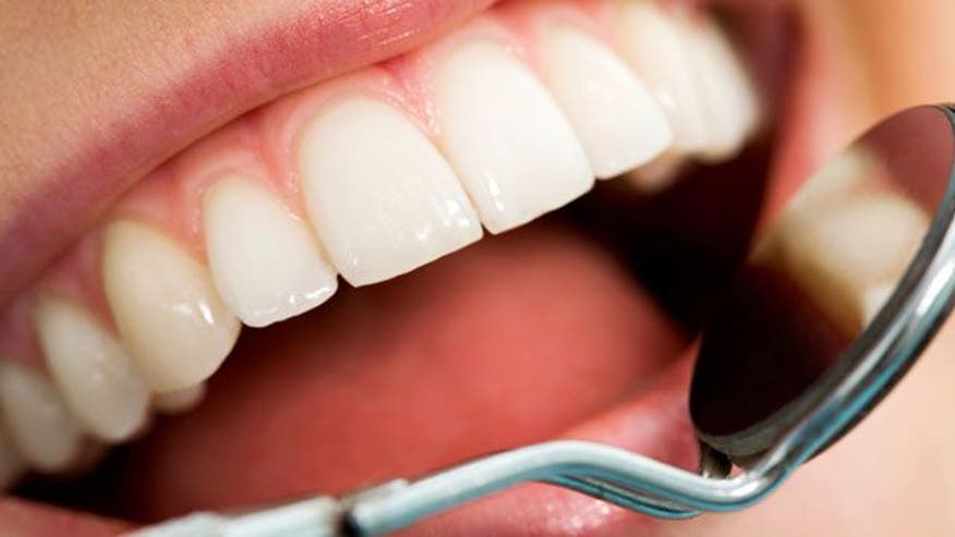 640_Teeth_Dentist.jpg