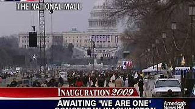 Jan. 18: The National Mall begins to fill up ahead of the Lincoln Memorial Inaugural Concert (FNC).
