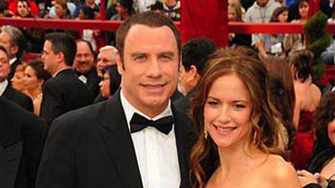 1_21_012309_travolta01