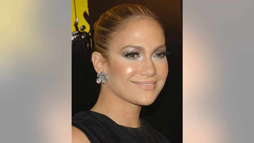 0_22_jennifer_lopez_350