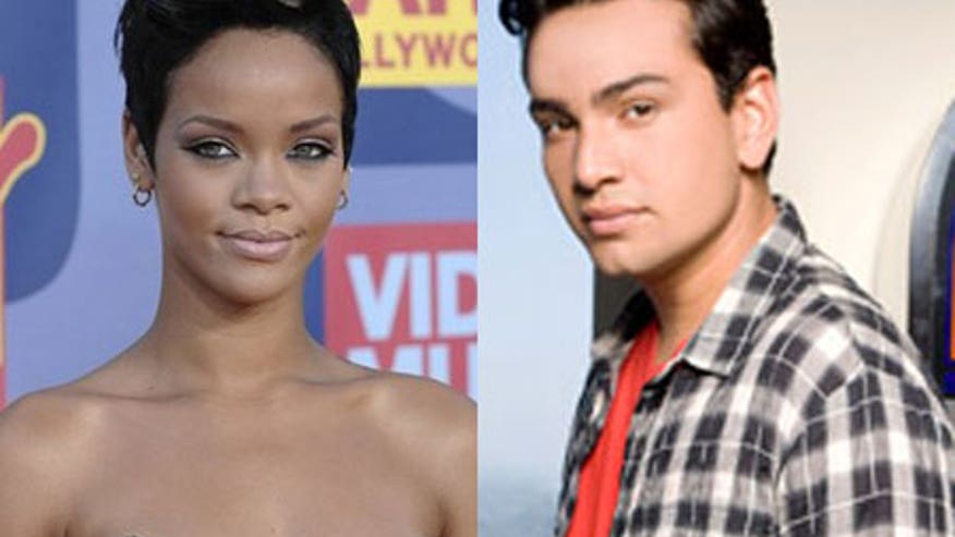 0_23_Rihanna_Frankie