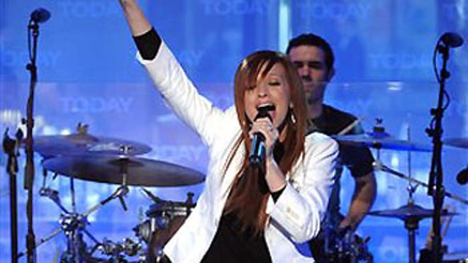 Ashlee Simpson and Matt Lauer
