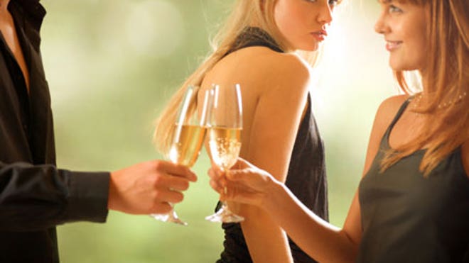 0_21_Women_jealousy_450