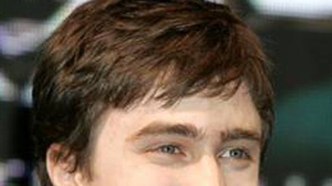 0_21_Daniel_radcliffe_350