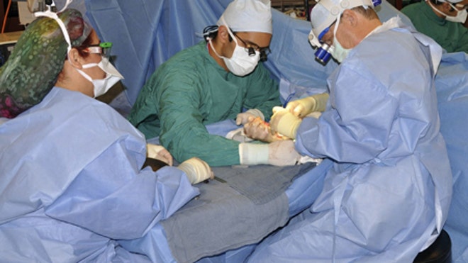 1_21_Hand_transplant_450