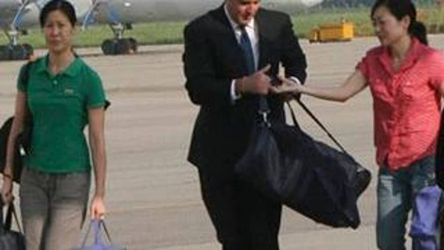 U.S. Journalists, Plane