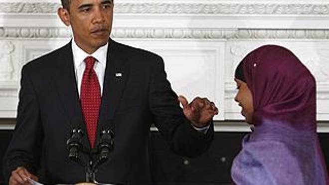 Obama at Ramadan dinner