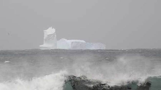 0_21_112409_matt_iceberg
