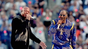 Iconic rappers' alcoholic drink becomes first to sponsor college bowl game