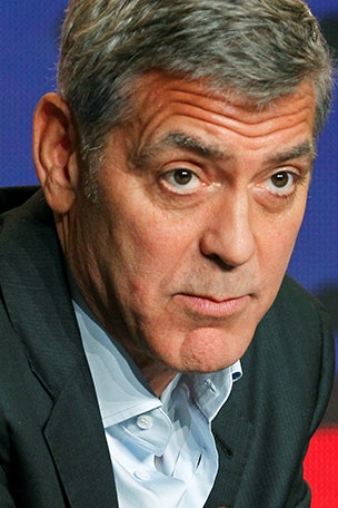 Clooney slams Clinton campaign